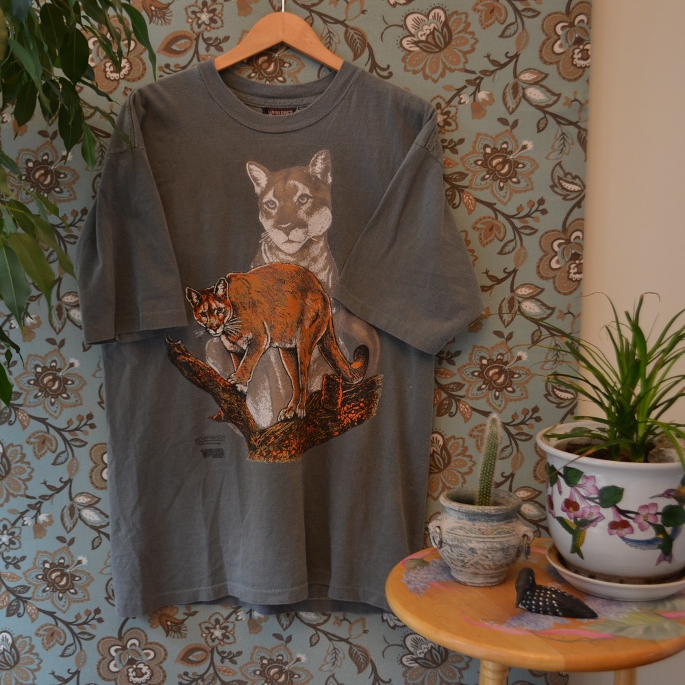 vintage wind river mountain lion tee